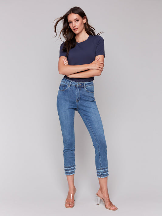 Frayed Hem Cropped Denim Pants - Medium Blue